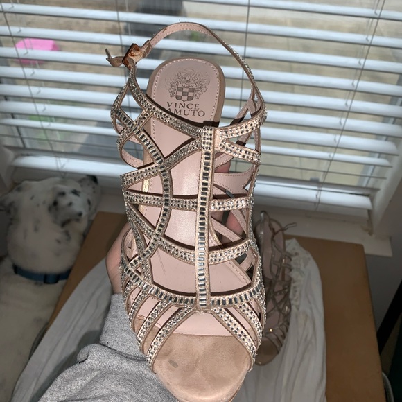 heels :) - Picture 2 of 3